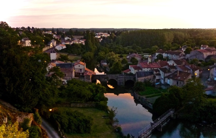 Le Thouet, vu depuis les murs du chateau